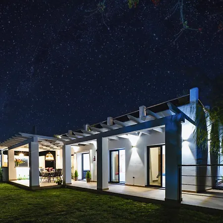 Cubo's El Oasis De Don Pedro Holiday home