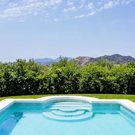 Holiday home Cubo's El Oasis De Don Pedro *