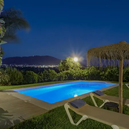 Holiday home Cubo's El Oasis De Don Pedro Alhaurin el Grande
